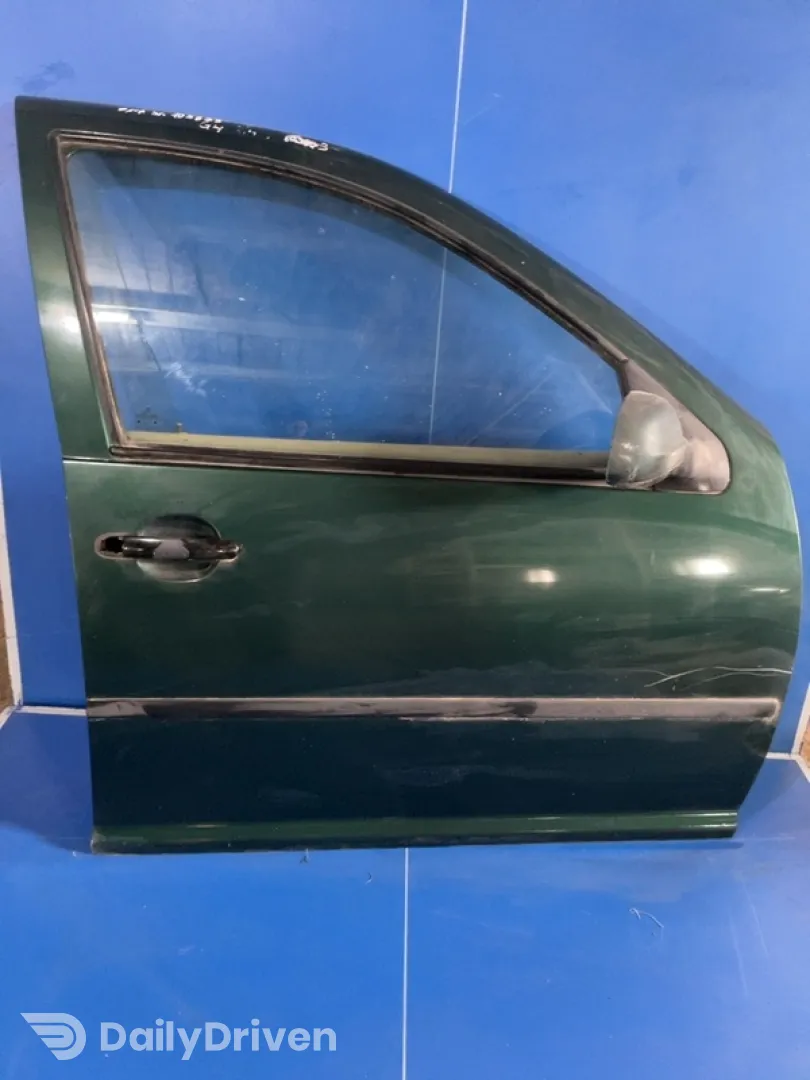Ușă față - Culoare: Verde , Parte montare: Dreapta față - Volkswagen Golf 4 generation [1997 - 2006]