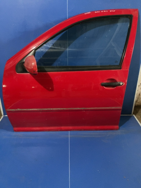 Ușă față - Culoare: Roșu, Parte montare: Stânga față - Volkswagen Bora 1 generation [1998 - 2005] 