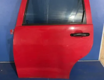 Ușă spate