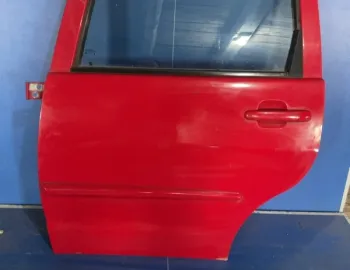 Ușă spate - Culoare: Roșu, Parte montare: Stânga spate, Varianta: Wagon 5 uși - Volkswagen Polo 3 generation [1994 - 2001] wagon 5 doors