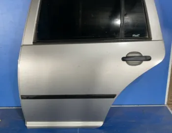 Ușă spate - Culoare: Gri, Parte montare: Stânga spate, Varianta: Wagon 5 uși - Volkswagen Golf 4 generation [1997 - 2006] wagon