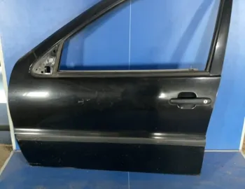 Ușă față