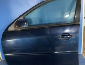 Ușă față
