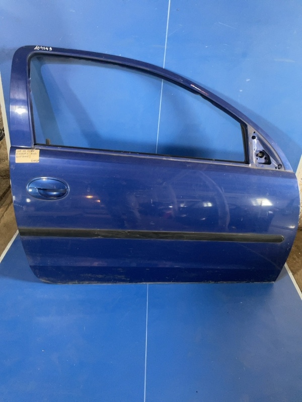 Ușă față - Culoare: Albastru, Parte montare: Dreapta față, Varianta: Hatchback - Opel Corsa C [2000 - 2003]