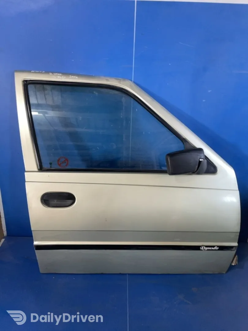 Ușă față - Culoare: Verde , Parte montare: Dreapta față - Dacia SuperNova 1 generation [2000 - 2003] 