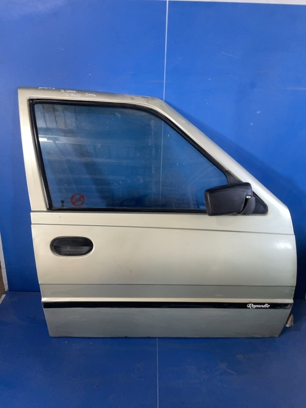 Ușă față - Culoare: Verde , Parte montare: Dreapta față - Dacia SuperNova 1 generation [2000 - 2003] 