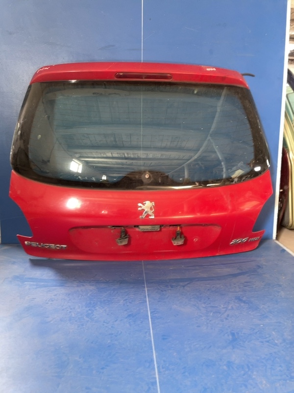 Haion - Culoare: Roșu, Varianta: Hatchback - Peugeot 206 1 generation [1998 - 2003] Hatchback 5-doors