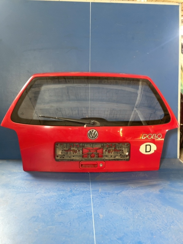 Haion - Culoare: Roșu - Volkswagen Polo 3 generation [1994 - 2001] Hatchback 5-doors