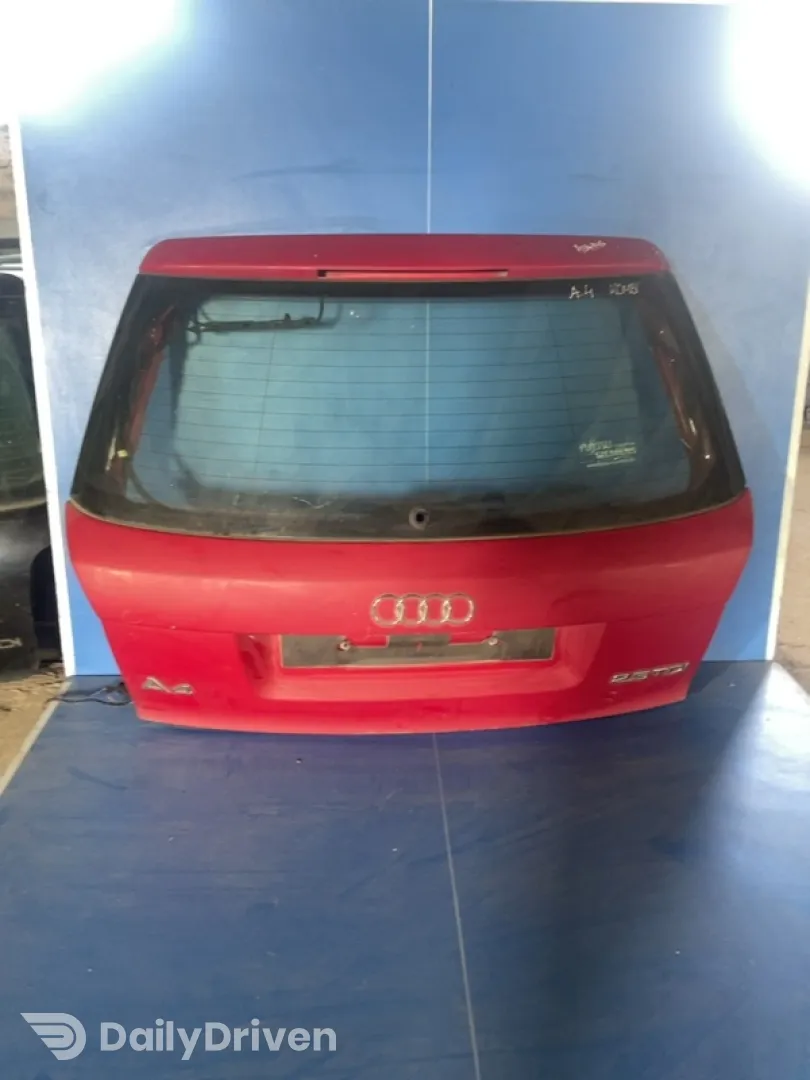 Haion - Culoare: Roșu, Varianta: Wagon 5 uși - Audi A4 B6 [2000 - 2005] Avant wagon 5-doors