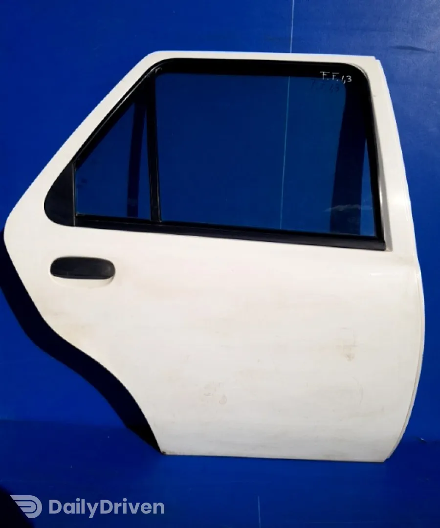 Ușă spate - Culoare: Alb, Parte montare: Dreapta spate - Ford Fiesta 4 generation [1996 - 2000]