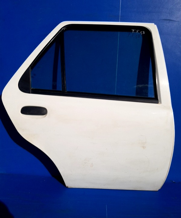 Ușă spate - Culoare: Alb, Parte montare: Dreapta spate - Ford Fiesta 4 generation [1996 - 2000]