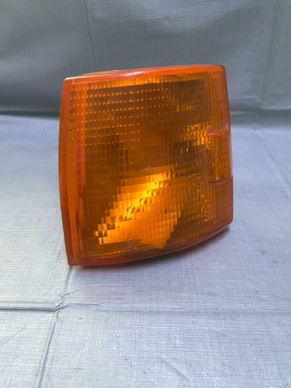 Semnalizator - Culoare: Galben, Parte montare: Stânga față - Volkswagen Transporter T4 [1990 - 2003] Van