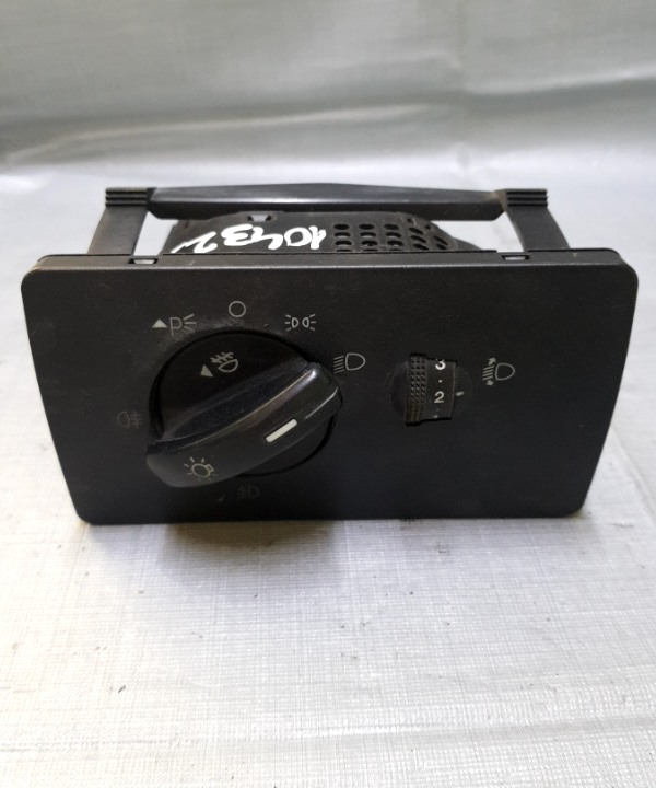 Bloc lumini - Ford Mondeo 3 generation [2000 - 2003]