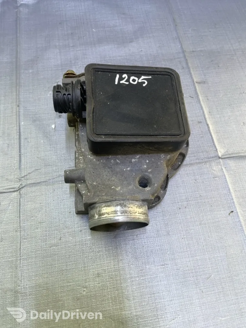 Debitmetru aer - BMW 3 Series E36 [1990 - 2000] Sedan 316i MT (102 hp)