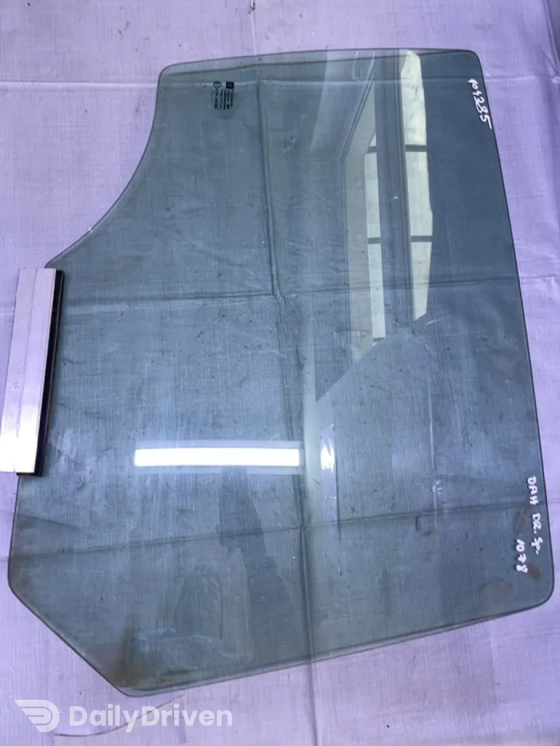 Geam lateral  - Parte montare: Dreapta spate, Varianta: Hatchback - Opel Astra H [2004 - 2007] Hatchback 1.8 AT (125 hp)