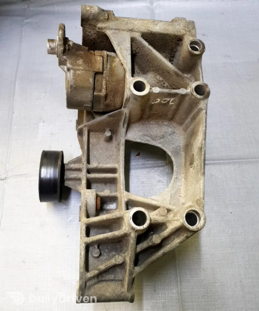 Suport accesorii - Ford Galaxy 1 generation [restyling] [2000 - 2006] Minivan 2.3 MT (145 hp)