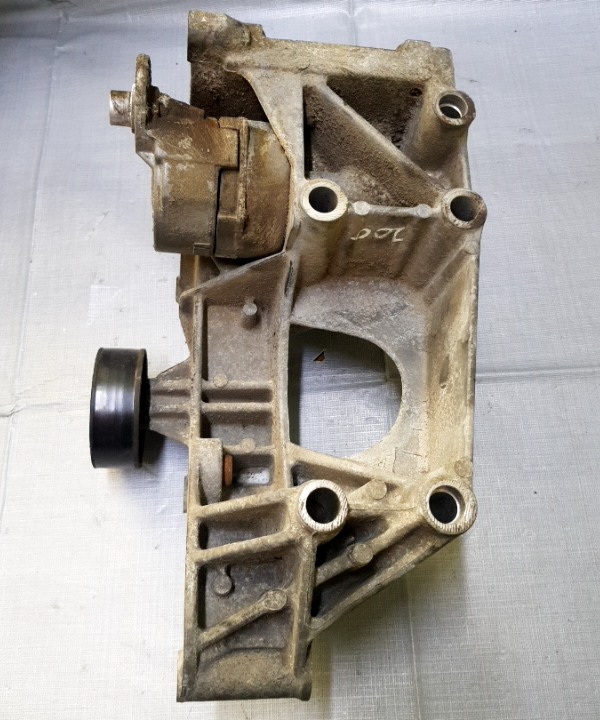 Suport accesorii - Ford Galaxy 1 generation [restyling] [2000 - 2006] Minivan 2.3 MT (145 hp)