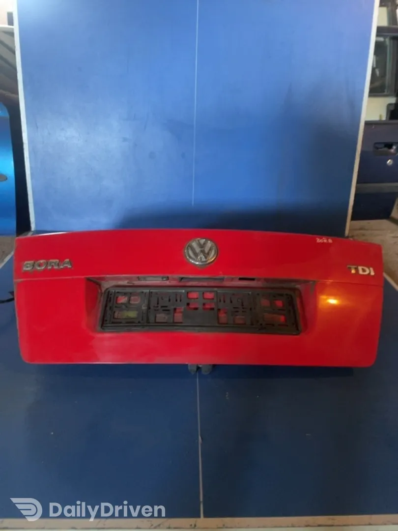 Capotă portbagaj - Culoare: Roșu, Varianta: Sedan - Volkswagen Bora 1 generation [1998 - 2005] Sedan
