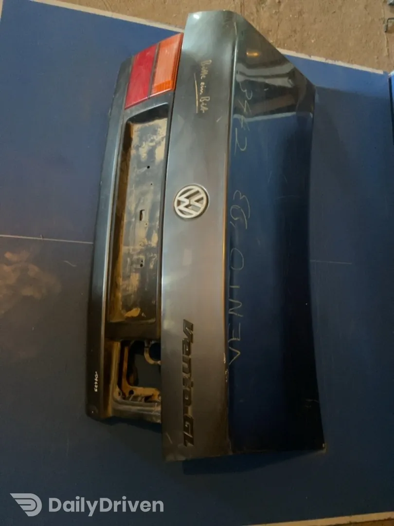 Capotă portbagaj - Culoare: Gri, Varianta: Sedan - Volkswagen Vento 1 generation [1992 - 1998] Sedan