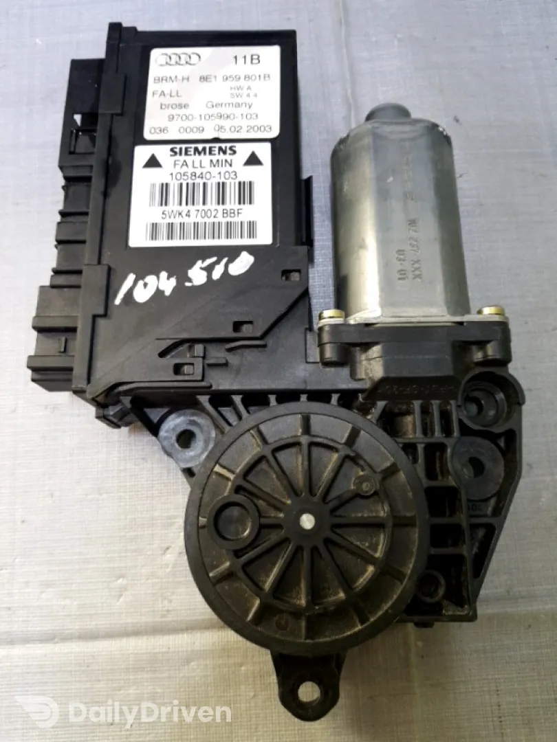 Motoraș macara geam - Parte montare: Stânga față - Audi A4 B6 [2000 - 2005] Sedan 1.6 MT (102 hp)