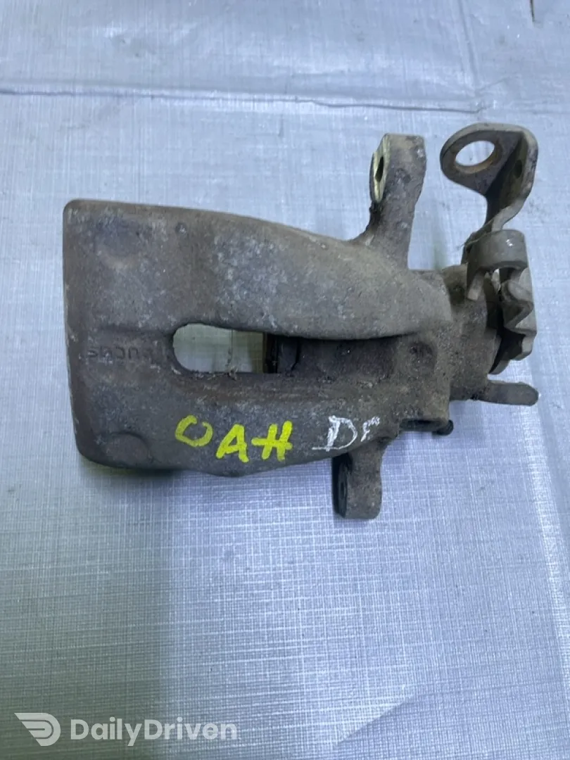 Etrier spate - Parte montare: Dreapta spate - Opel Astra H [2004 - 2007]