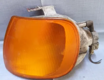 Semnalizator - Culoare: Portocaliu, Parte montare: Stânga față - Volkswagen Polo 3 generation [1994 - 2001]