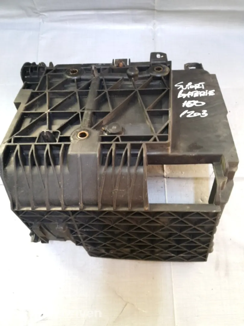 Suport baterie - Renault Megane 2 generation [2002 - 2006] Cabriolet 1.9 dCi MT (120 hp)