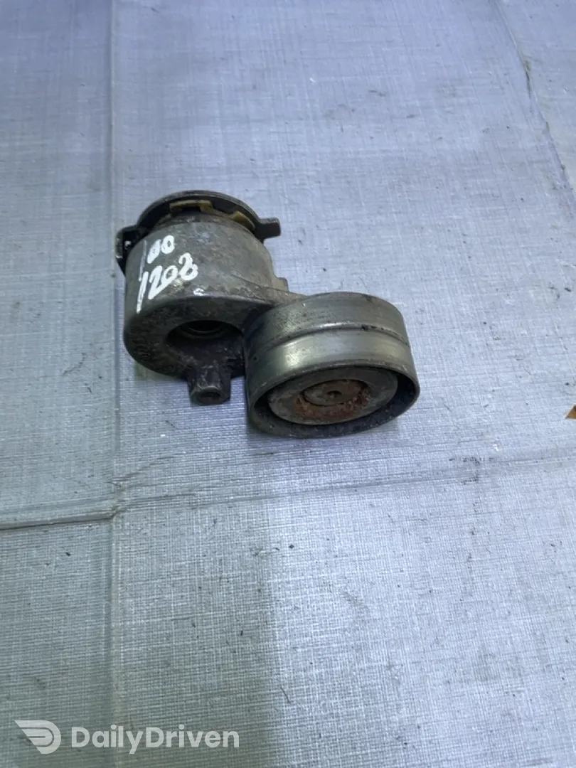 Întinzător curea accesorii - BMW 3 Series E36 [1990 - 2000] Sedan 316i MT (102 hp)