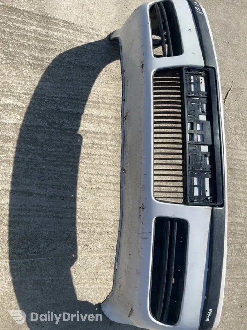 Bară protecție  - Culoare: Alb, Parte montare: Față - Skoda Octavia 1 generation [restyling] [2000 - 2010] Liftback 5-doors 1.9 TDI MT (90 hp)