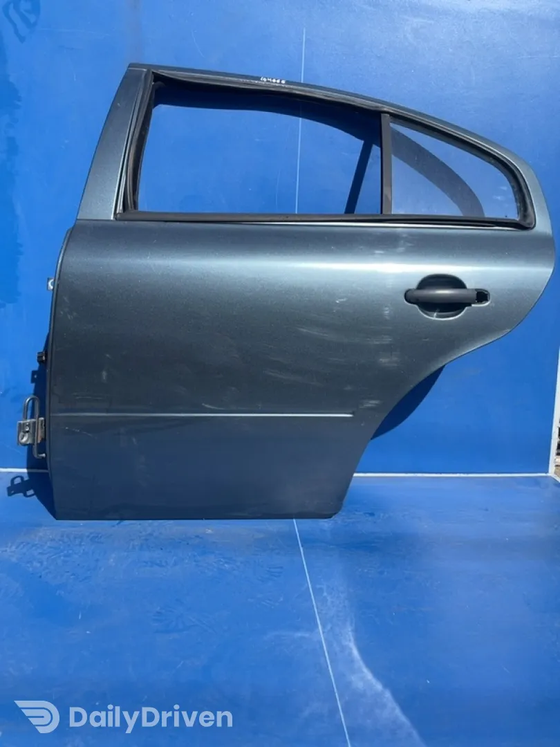Ușă spate - Culoare: Albastru, Parte montare: Stânga spate - Skoda Octavia 1 generation [restyling] [2000 - 2010] Liftback 5-doors 1.9 TDI MT (90 hp)