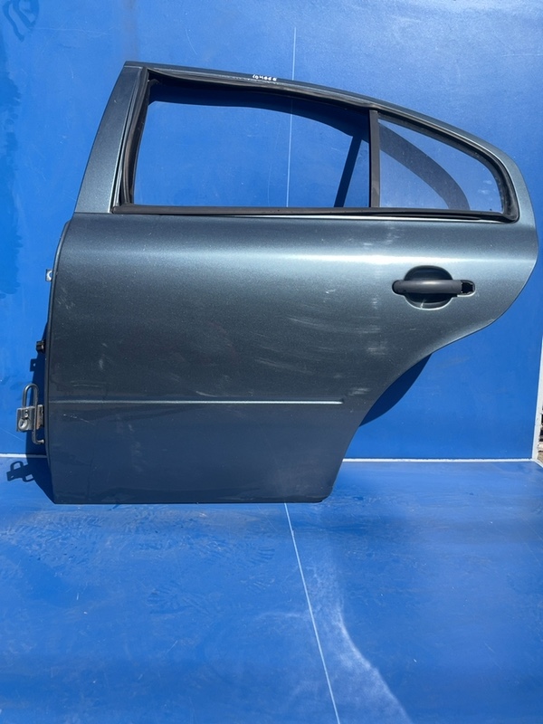Ușă spate - Culoare: Albastru, Parte montare: Stânga spate - Skoda Octavia 1 generation [restyling] [2000 - 2010] Liftback 5-doors 1.9 TDI MT (90 hp)
