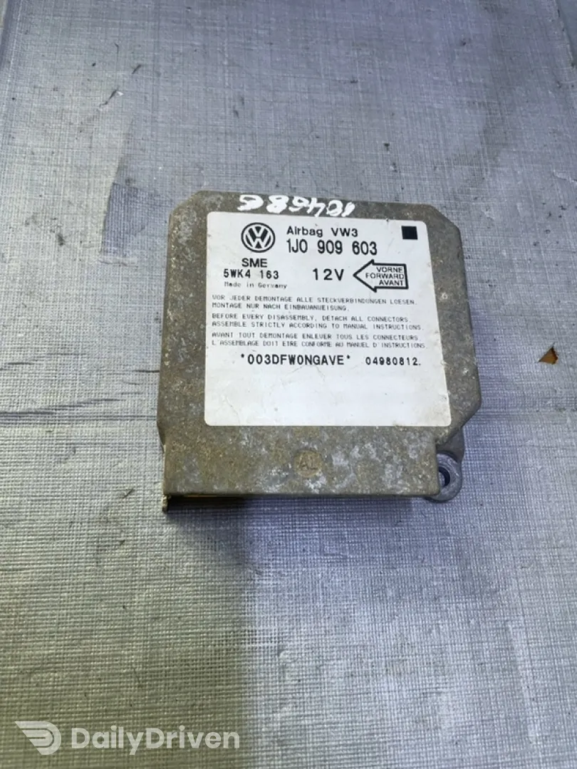 Modul airbag - Skoda Octavia 1 generation [1996 - 2000] Liftback 5-doors 1.6 MT (75 hp)