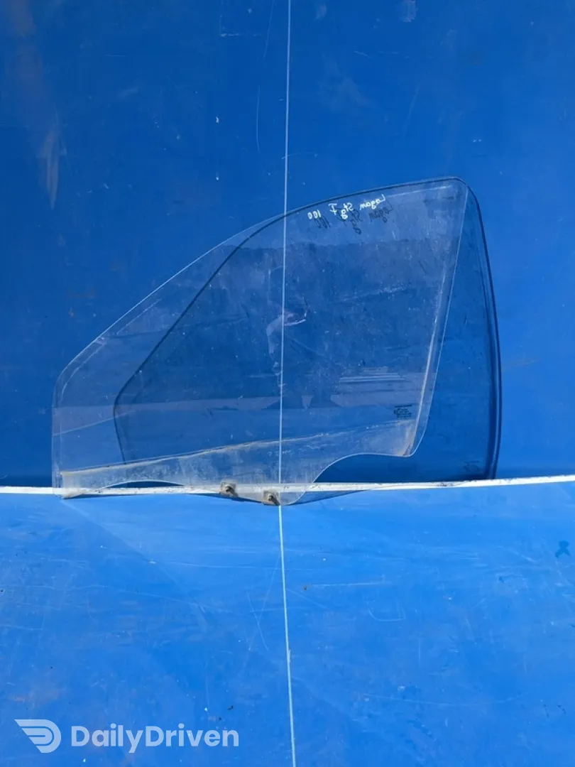 Geam lateral  - Parte montare: Stânga față, Varianta: Sedan - Dacia Logan 1 generation [2004 - 2008] Sedan