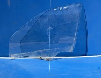 Geam lateral  - Parte montare: Stânga față, Varianta: Sedan - Dacia Logan 1 generation [2004 - 2008] Sedan
