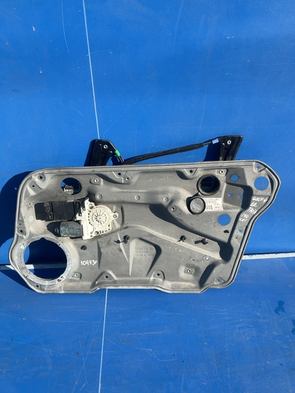 Macara geam  - Electric, Parte montare: Dreapta față - Volkswagen Golf 4 generation [1997 - 2006]