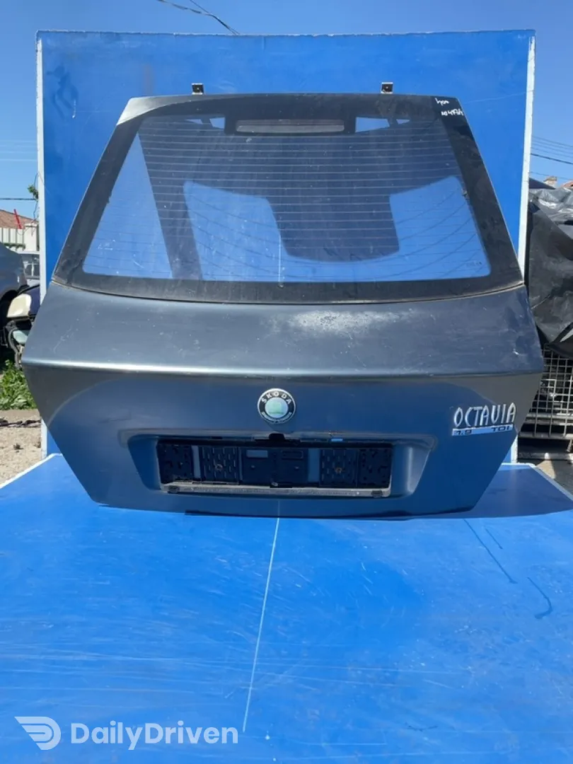 Capotă portbagaj - Culoare: Gri, Varianta: Liftback - Skoda Octavia 1 generation [restyling] [2000 - 2010] Liftback 5-doors 1.9 TDI MT (90 hp)