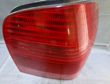 Lampă spate - Parte montare: Dreapta spate, Varianta: Hatchback - Volkswagen Polo 3 generation [restyling] [2000 - 2002] Hatchback 5-doors 1.4 MT (60 hp)