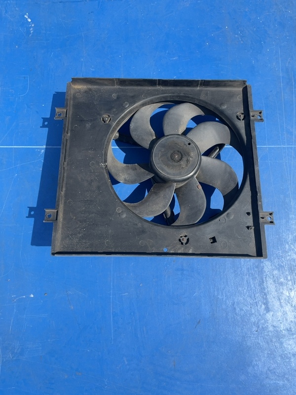 Ventilator răcire - Volkswagen Golf 4 generation [1997 - 2006]