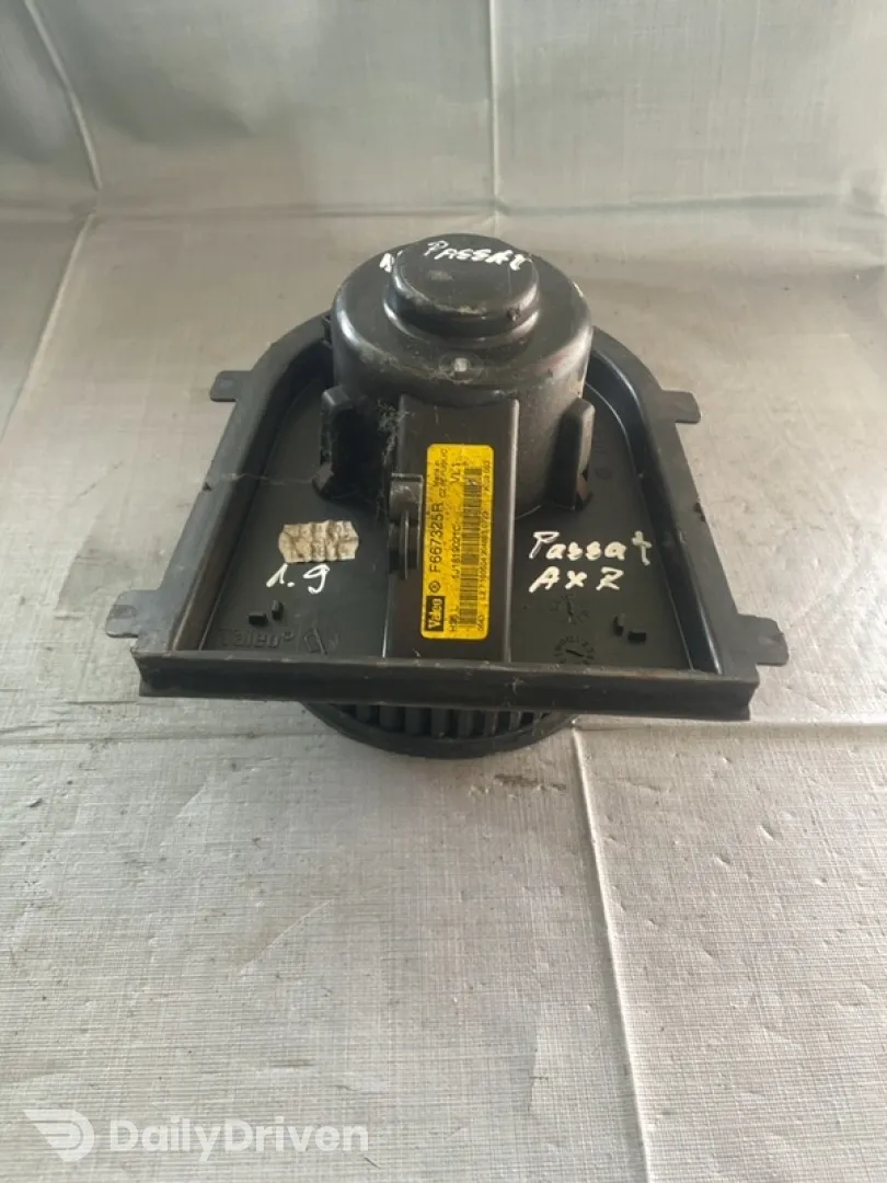 Ventilator habitaclu - Volkswagen Passat B5+ [restyling] [2000 - 2005] wagon 1.9 TDI MT (101 hp)