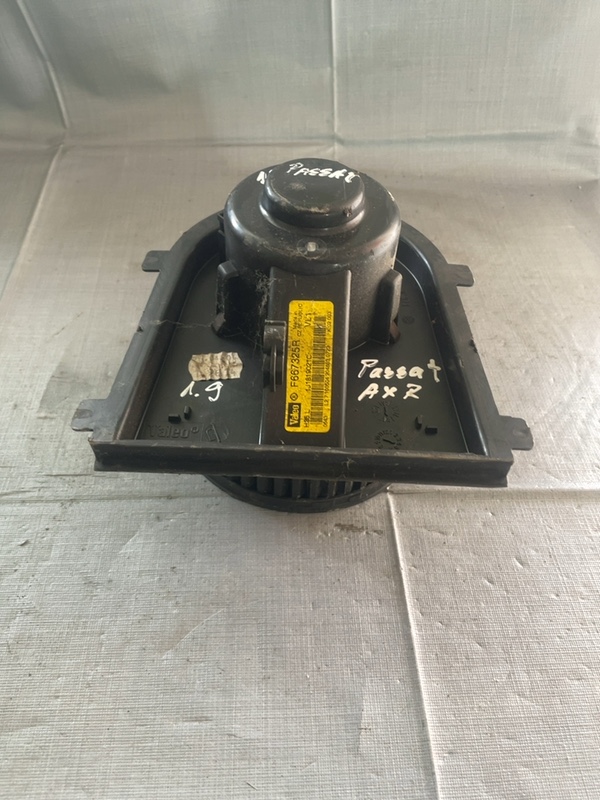 Ventilator habitaclu - Volkswagen Passat B5+ [restyling] [2000 - 2005] wagon 1.9 TDI MT (101 hp)