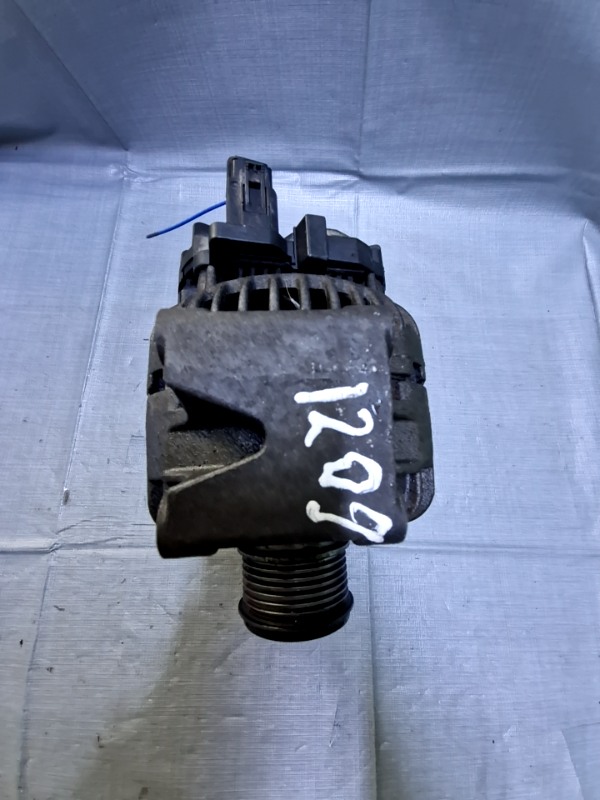 Alternator - Alte specificații: 120A - Mercedes-Benz C-Class W203 [2000 - 2004] wagon 5-doors C 200 Kompressor AT (163 hp)