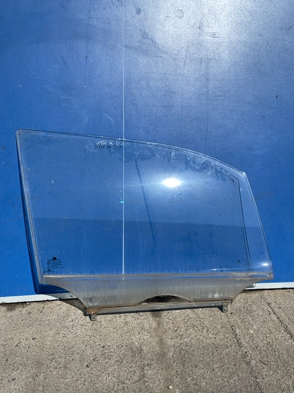 Geam lateral  - Parte montare: Dreapta față - Daewoo Matiz 2 generation [2005 - 2009] Hatchback 5 doors 0.8 MT (52 hp)