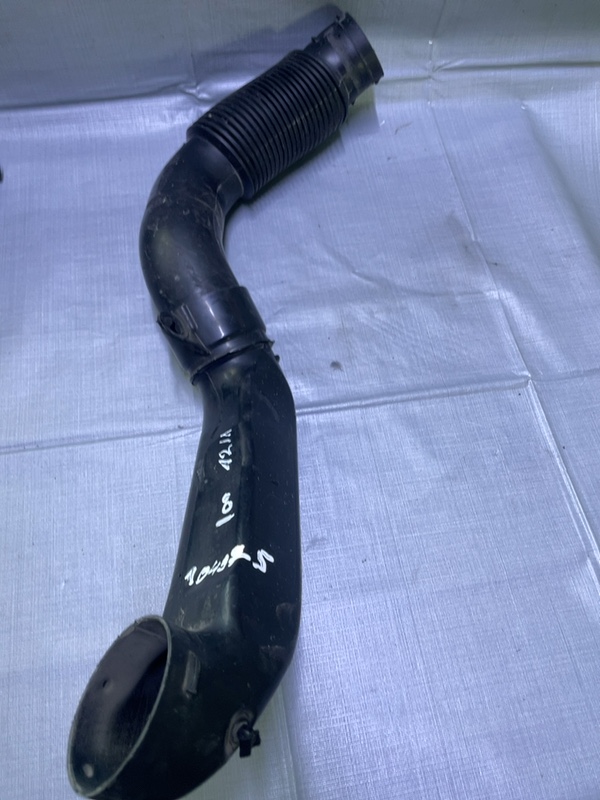 Tubulatură aer - Material: Plastic - Peugeot 307 1 generation [restyling] [2005 - 2008] wagon 1.6 HDi MT (110 hp)