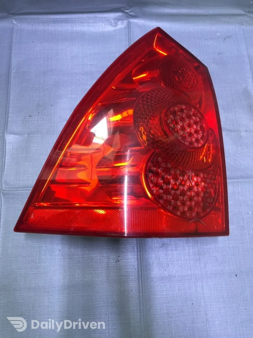 Lampă spate - Parte montare: Dreapta spate, Varianta: Wagon 5 uși - Peugeot 307 1 generation [restyling] [2005 - 2008] wagon 1.6 HDi MT (110 hp)