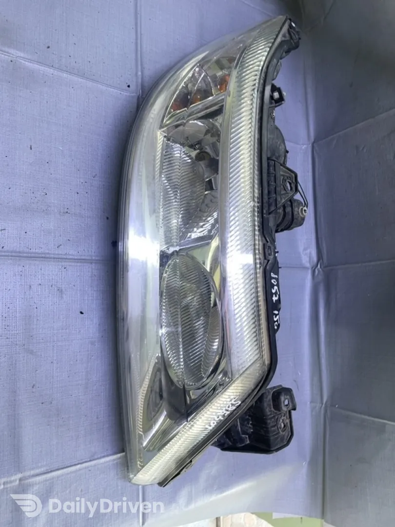Far față - Parte montare: Dreapta - Renault Laguna 2 generation [restyling] [2005 - 2007] Liftback 2.0 MT (135 hp)