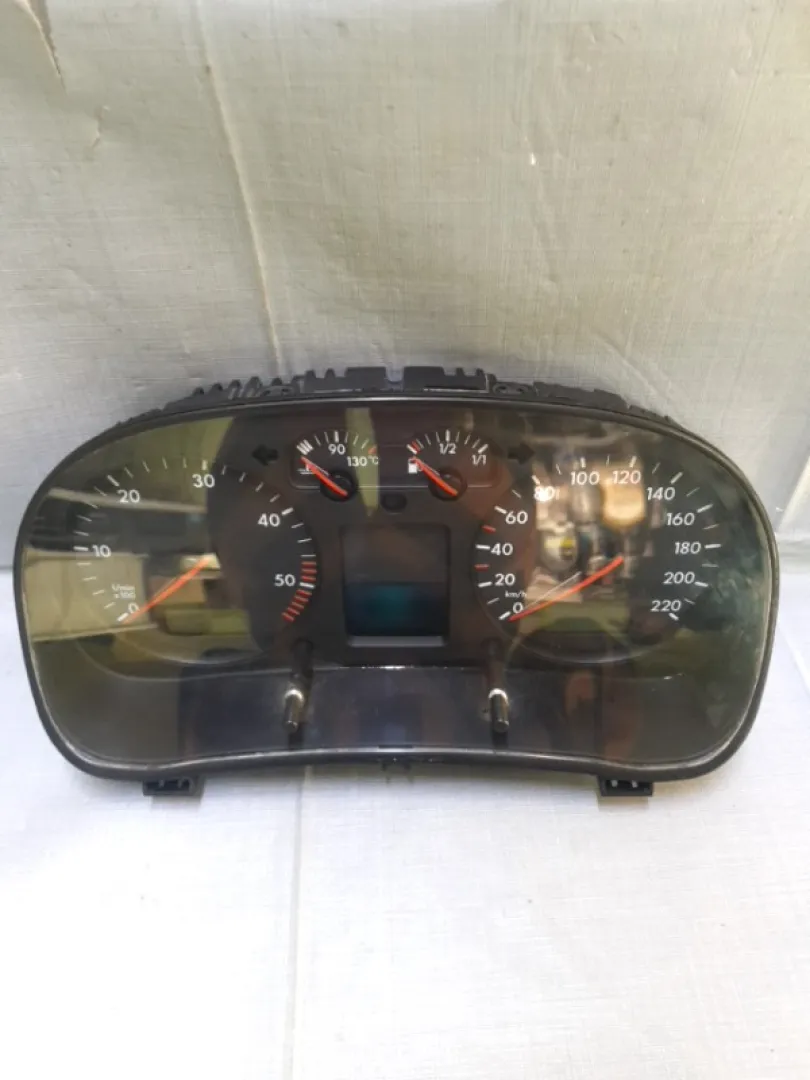 Ceas bord - Volkswagen Golf 4 generation [1997 - 2006] wagon 1.9 TDI MT (90 hp)