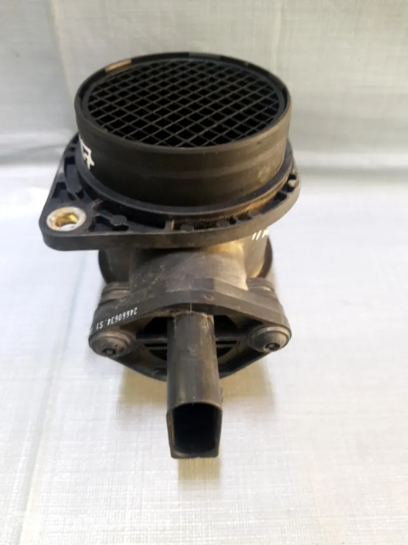 Debitmetru aer - Volkswagen Golf 4 generation [1997 - 2006] wagon 1.9 TDI MT (90 hp)