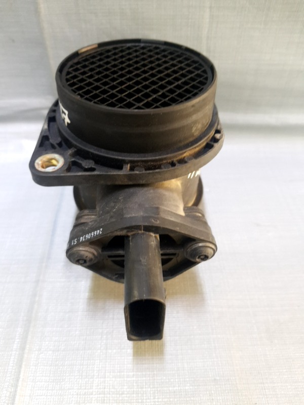 Debitmetru aer - Volkswagen Golf 4 generation [1997 - 2006] wagon 1.9 TDI MT (90 hp)