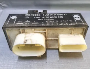Releu ventilator - Volkswagen Golf 4 generation [1997 - 2006] wagon 1.9 TDI MT (90 hp)