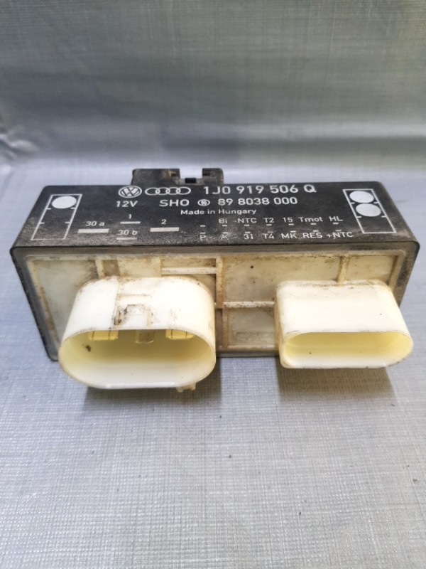 Releu ventilator - Volkswagen Golf 4 generation [1997 - 2006] wagon 1.9 TDI MT (90 hp)